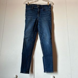 American Eagle High Rise jegging blue Jeans size 8 Women’s next level